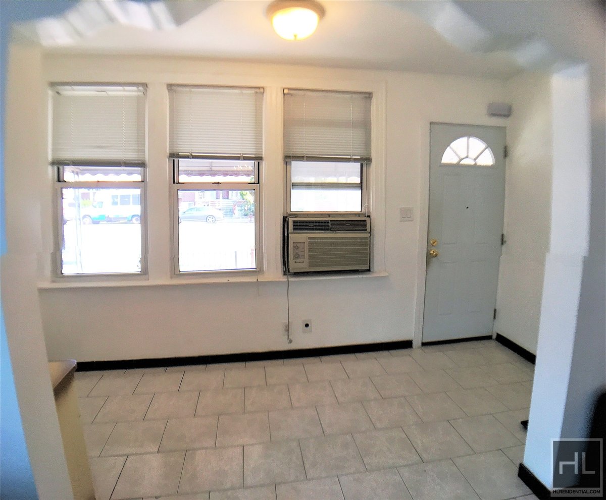 BEAUTIFUL AND SUNNY 2 BEDROOM REMSEN AVENUE/ PRIME CANARSIE Rental