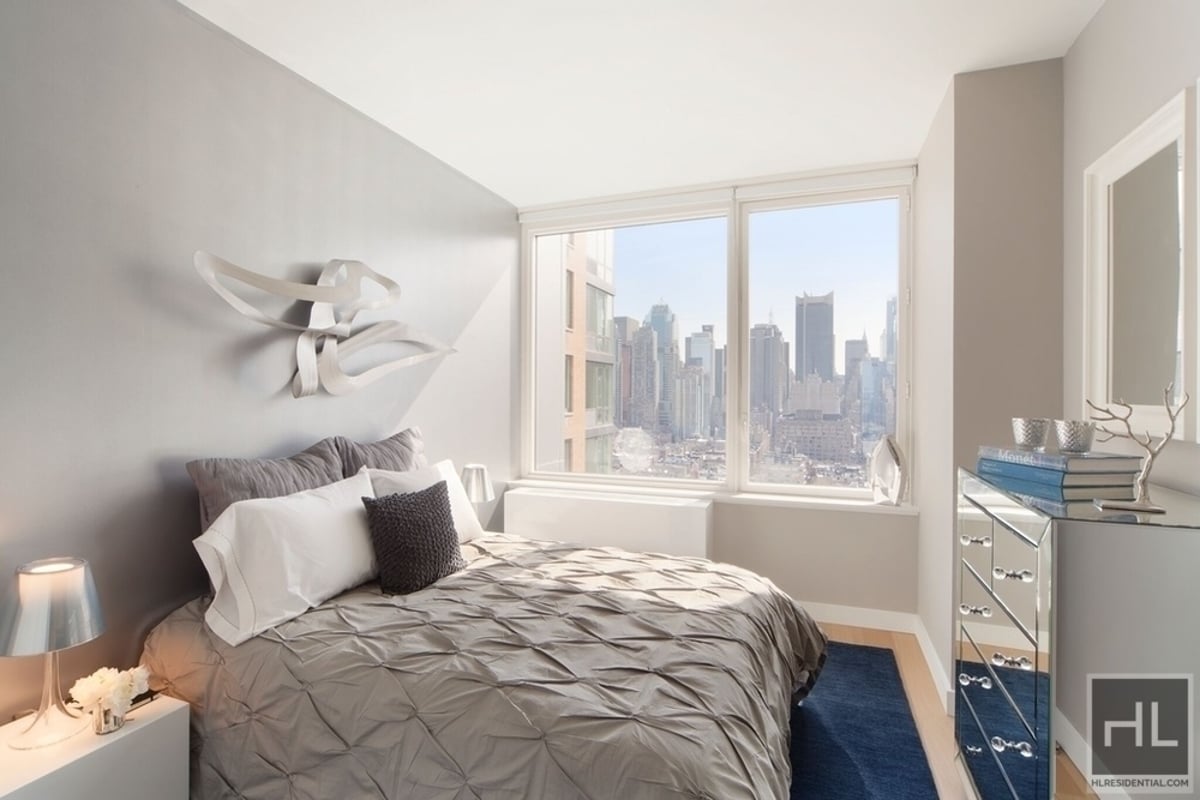 Photo for Gotham West - 550 West 45th Street Condominium in Hell's Kitchen, Manhattan