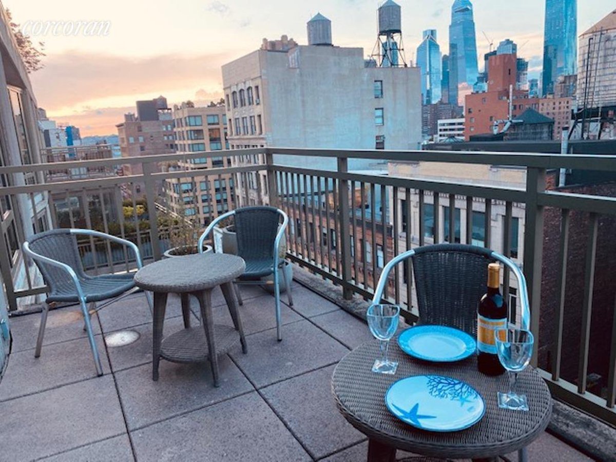 Photo for Chelsea House - 130 West 19th Street Condominium in Chelsea, Manhattan