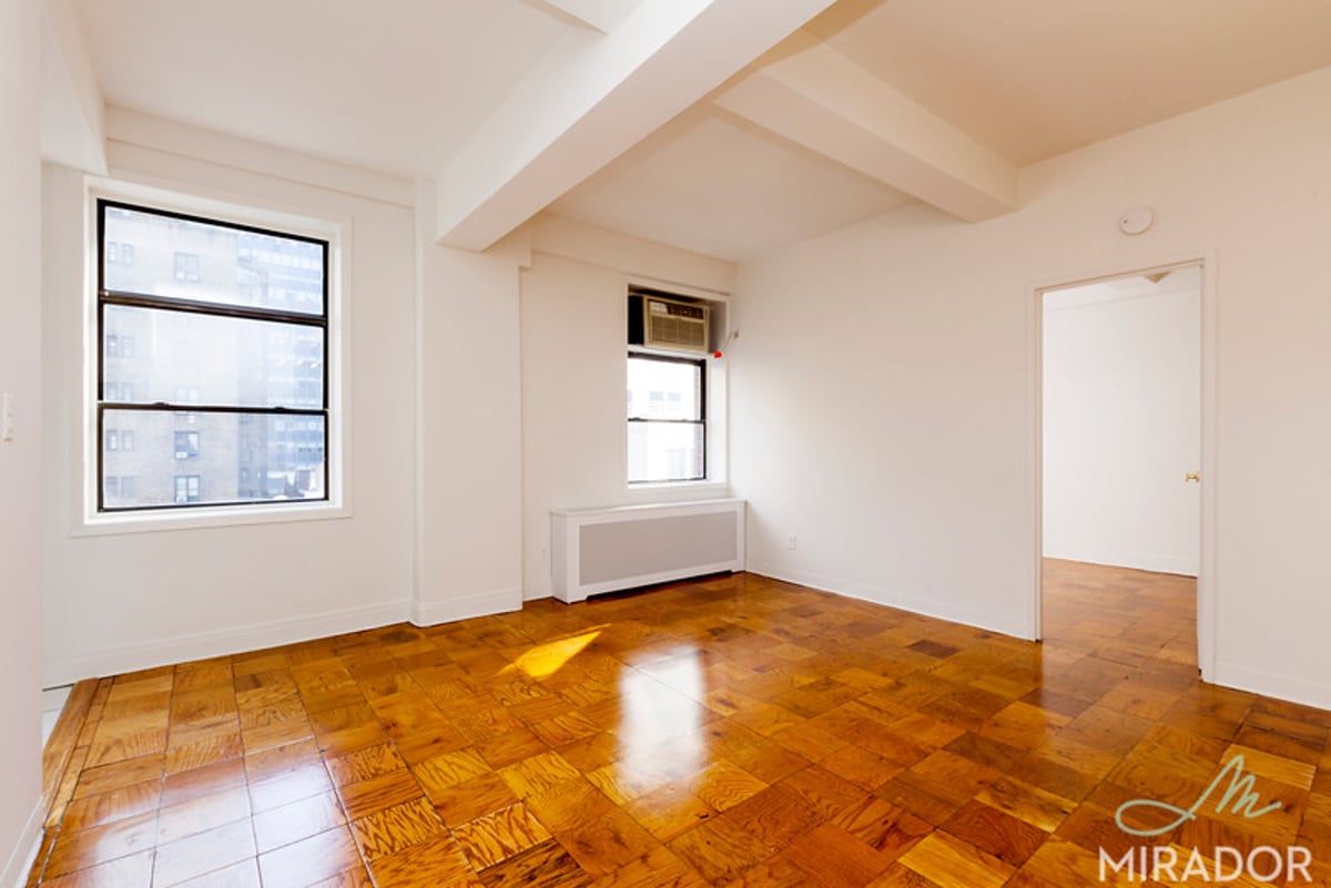 Photo for 132 East 45th Street - 132 East 45th Street Rental Building in Turtle Bay, Manhattan