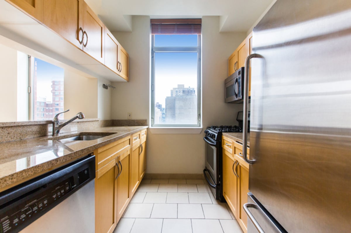 Photo for Sycamore - 250 East 30th Street Condominium in Murray Hill, Manhattan