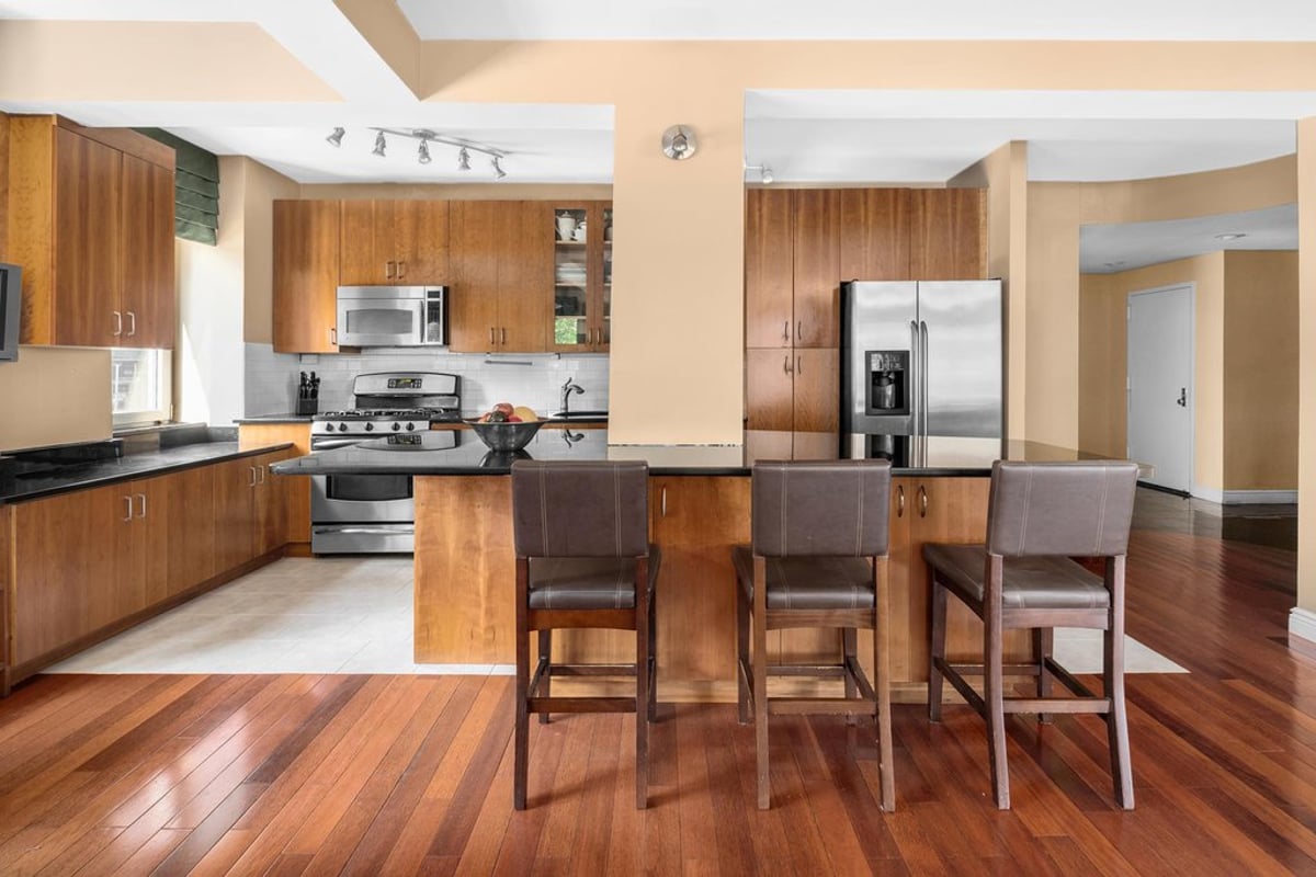 Photo for 45 East End Avenue - 45 East End Avenue Cooperative in Upper East Side, Manhattan