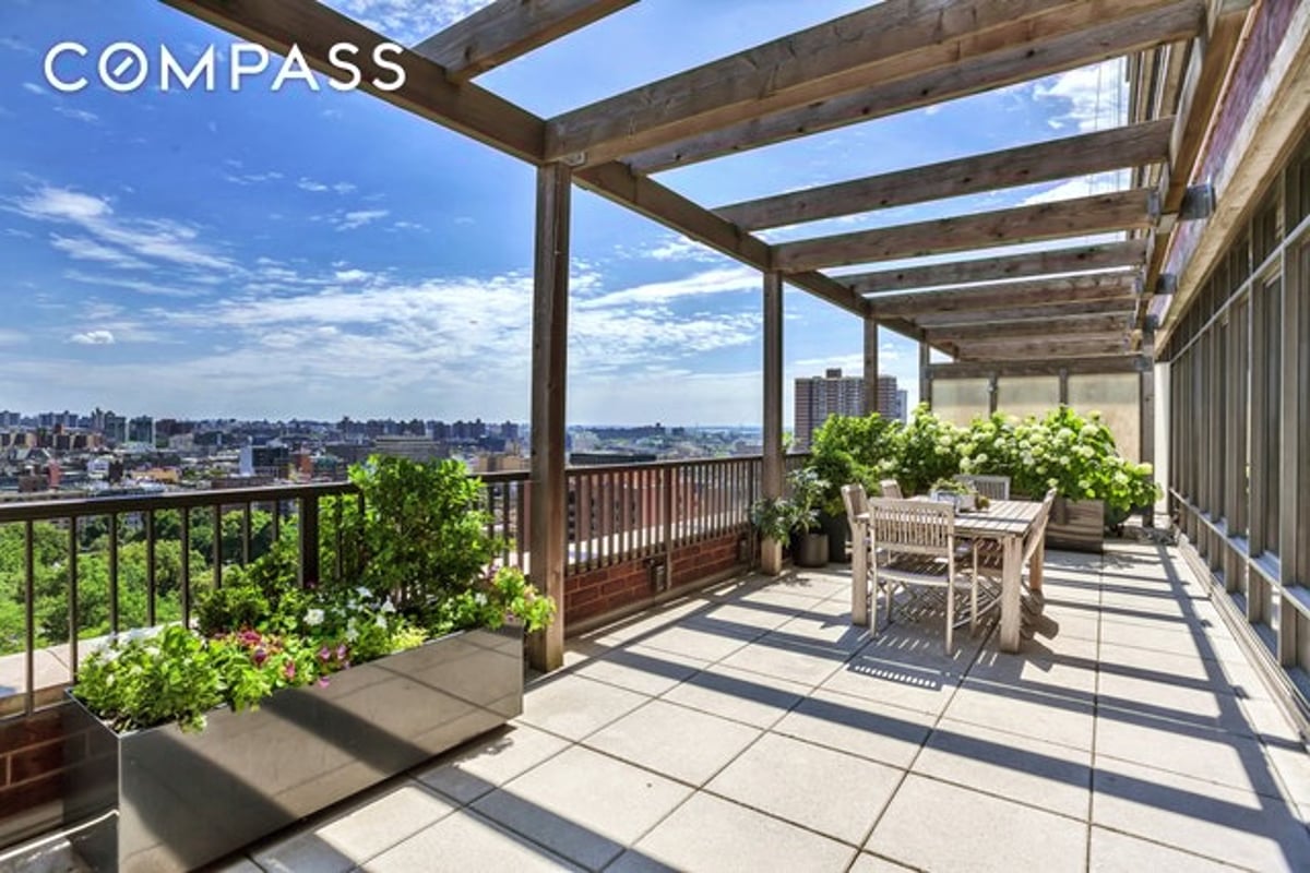Photo for Fifth on the Park - 1485 Fifth Avenue Condominium in Harlem, Manhattan