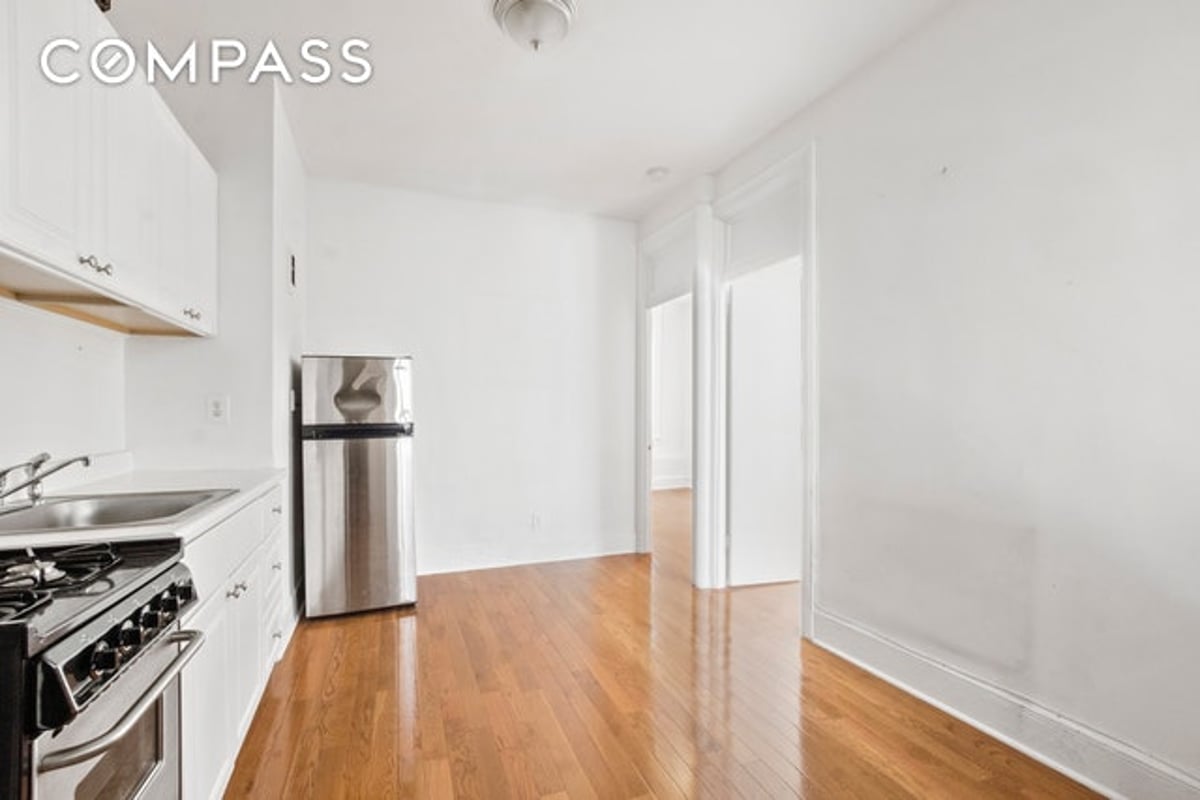 Photo for 101 THOMPSON STREET - 101 Thompson Street Cooperative in Soho, Manhattan