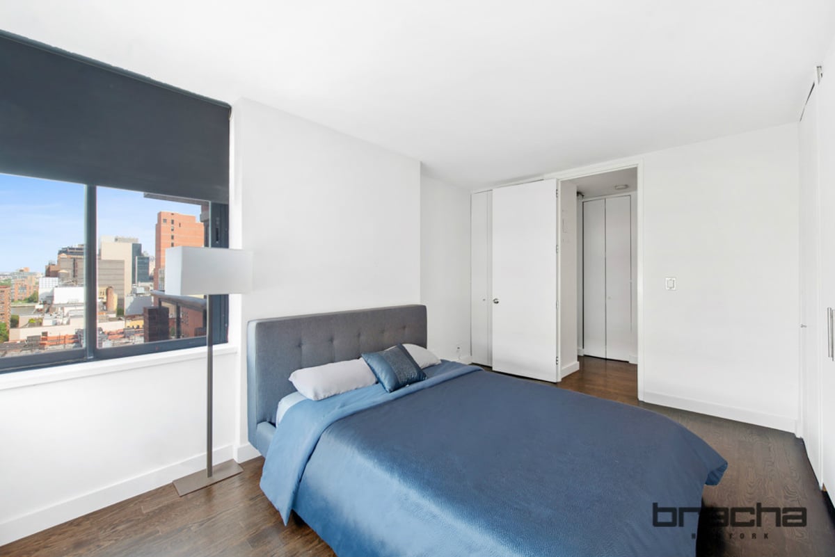 Photo for The Paladin - 300 East 62nd Street Condominium in Upper East Side, Manhattan