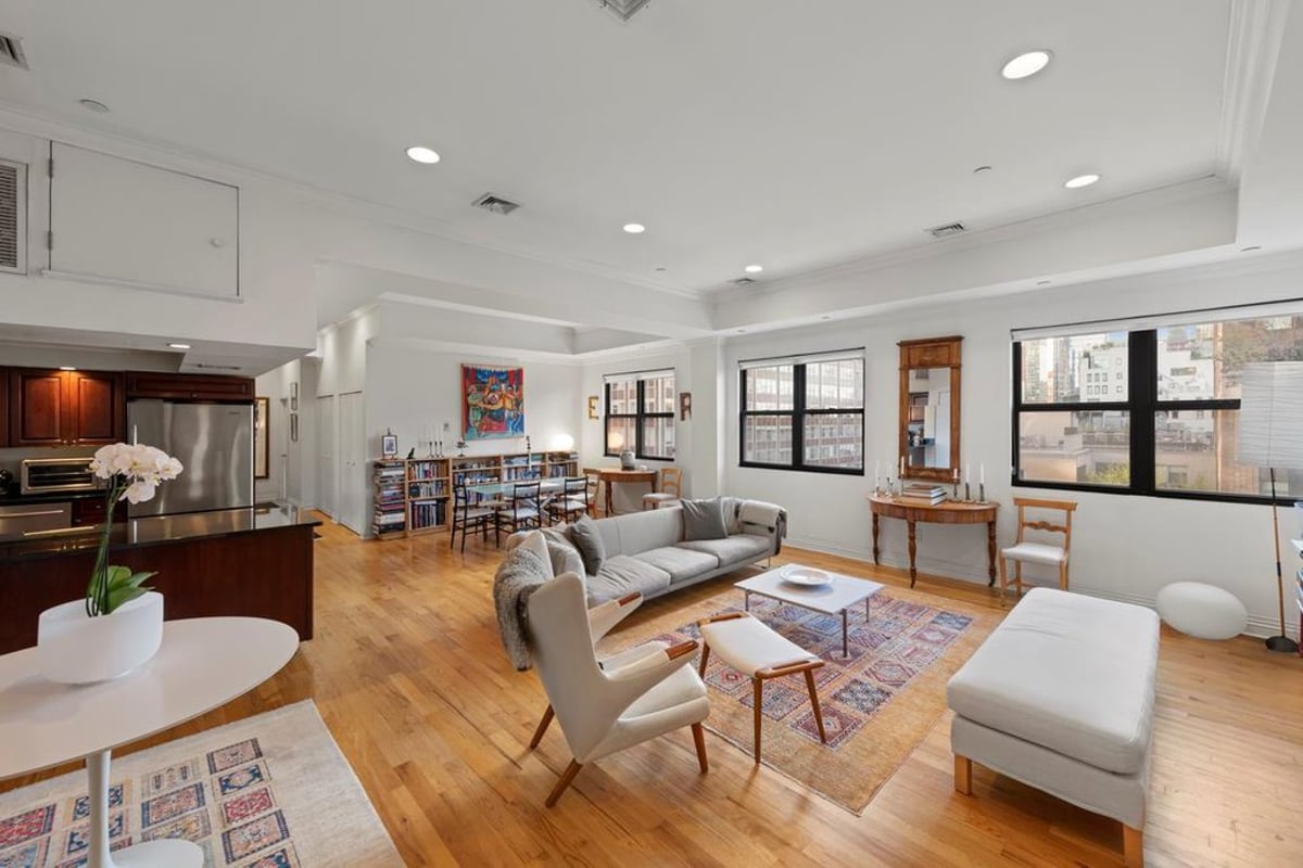 Photo for Tribeca Space - 25 Murray Street Condominium in Tribeca, Manhattan