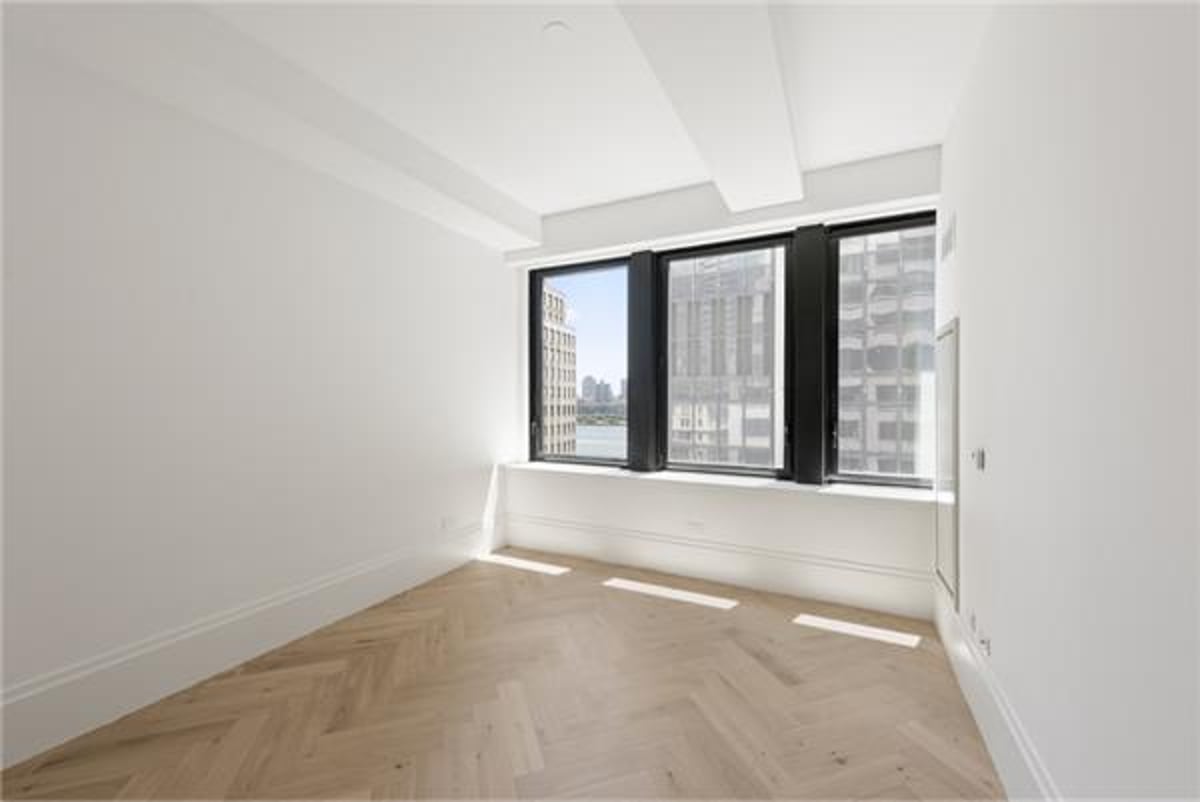 Photo for 101 Wall Street - 101 Wall Street Condominium in Financial District, Manhattan