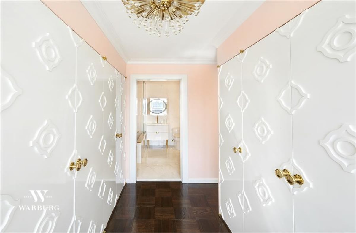 Photo for Plaza 400 - 400 East 56th Street Cooperative in Midtown East, Manhattan