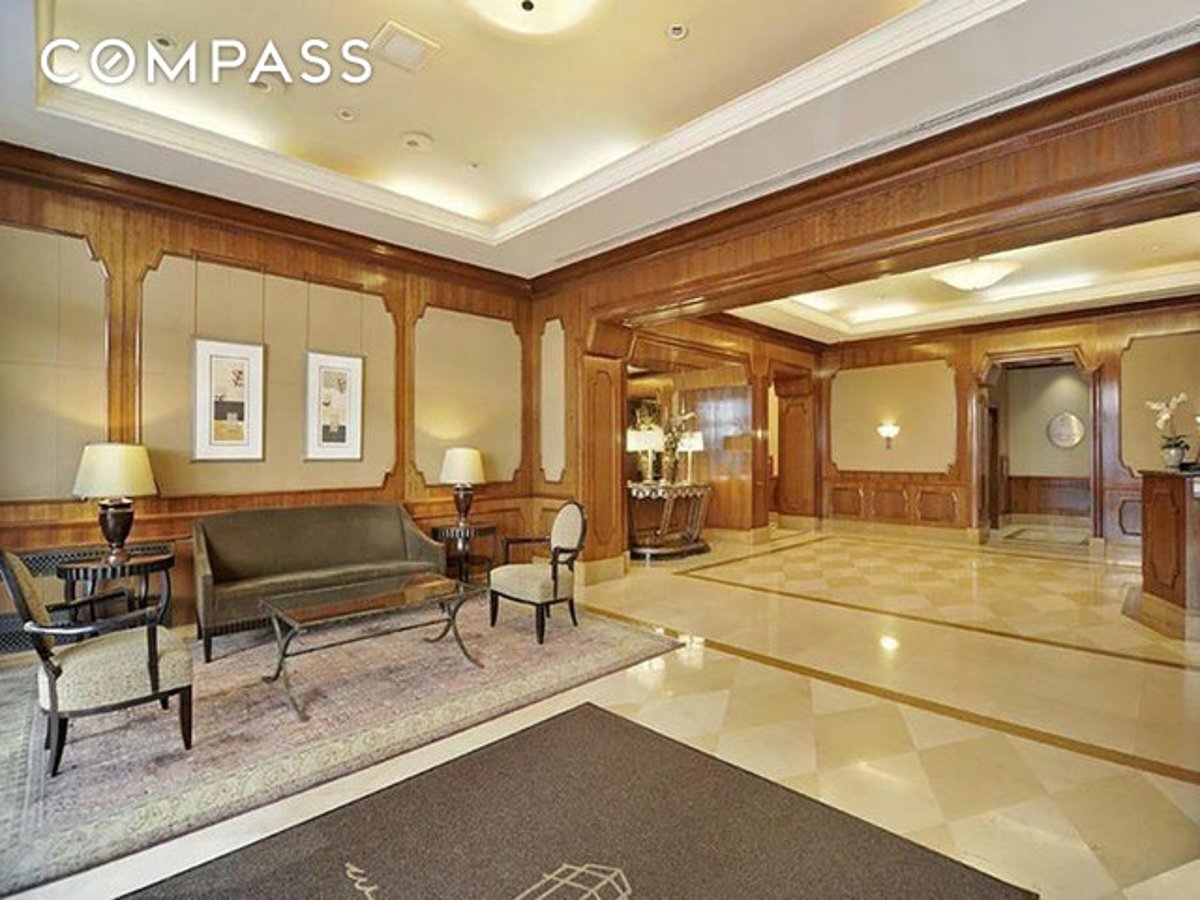 Photo for Wellington Tower - 350 East 82nd Street Condominium in Upper East Side, Manhattan