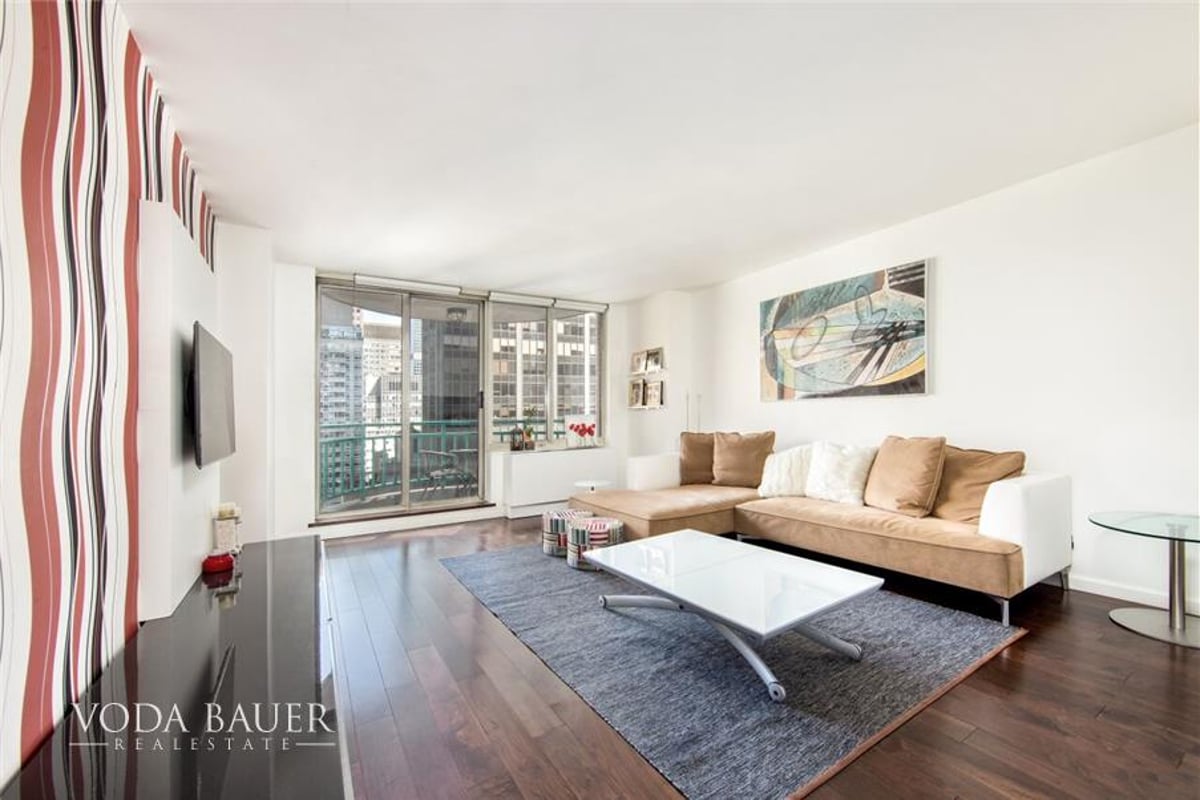 Photo for The Cosmopolitan - 145 East 48th Street Condominium in Midtown East, Manhattan