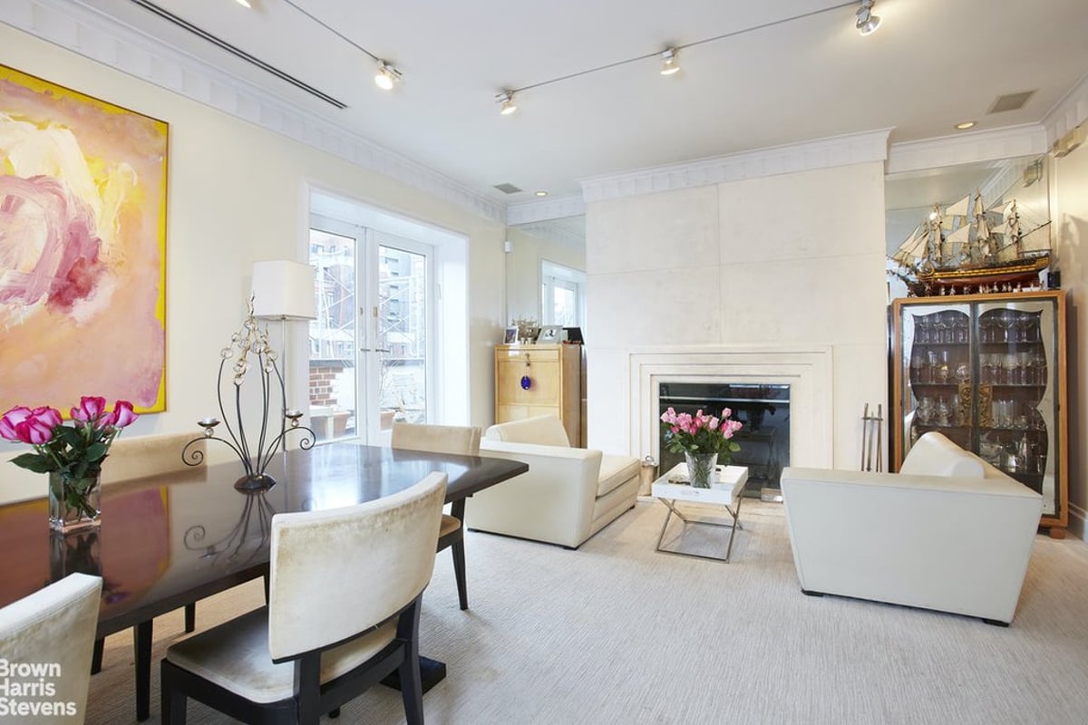 Photo for 750 Park Avenue - 750 Park Avenue Cooperative in Upper East Side, Manhattan