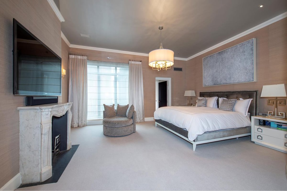 Photo for Milan Condominium - 300 East 55th Street Condominium in Midtown East, Manhattan