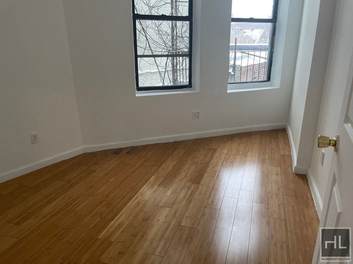 FRESHLY RENOVATED 3 BEDROOMS FLATBUSH AVENUE/PRIME FLATBUSH, BROOKLYN