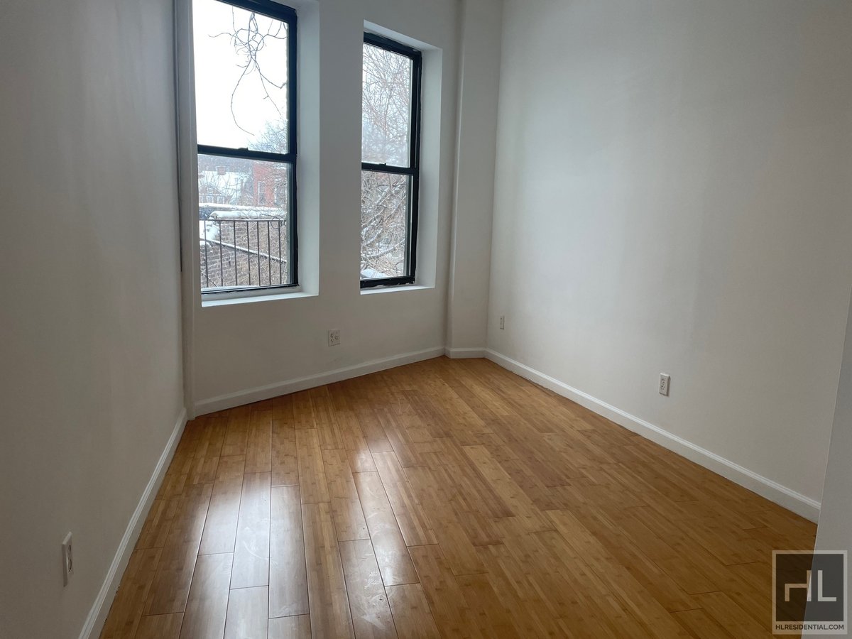 FRESHLY RENOVATED 3 BEDROOMS FLATBUSH AVENUE/PRIME FLATBUSH, BROOKLYN