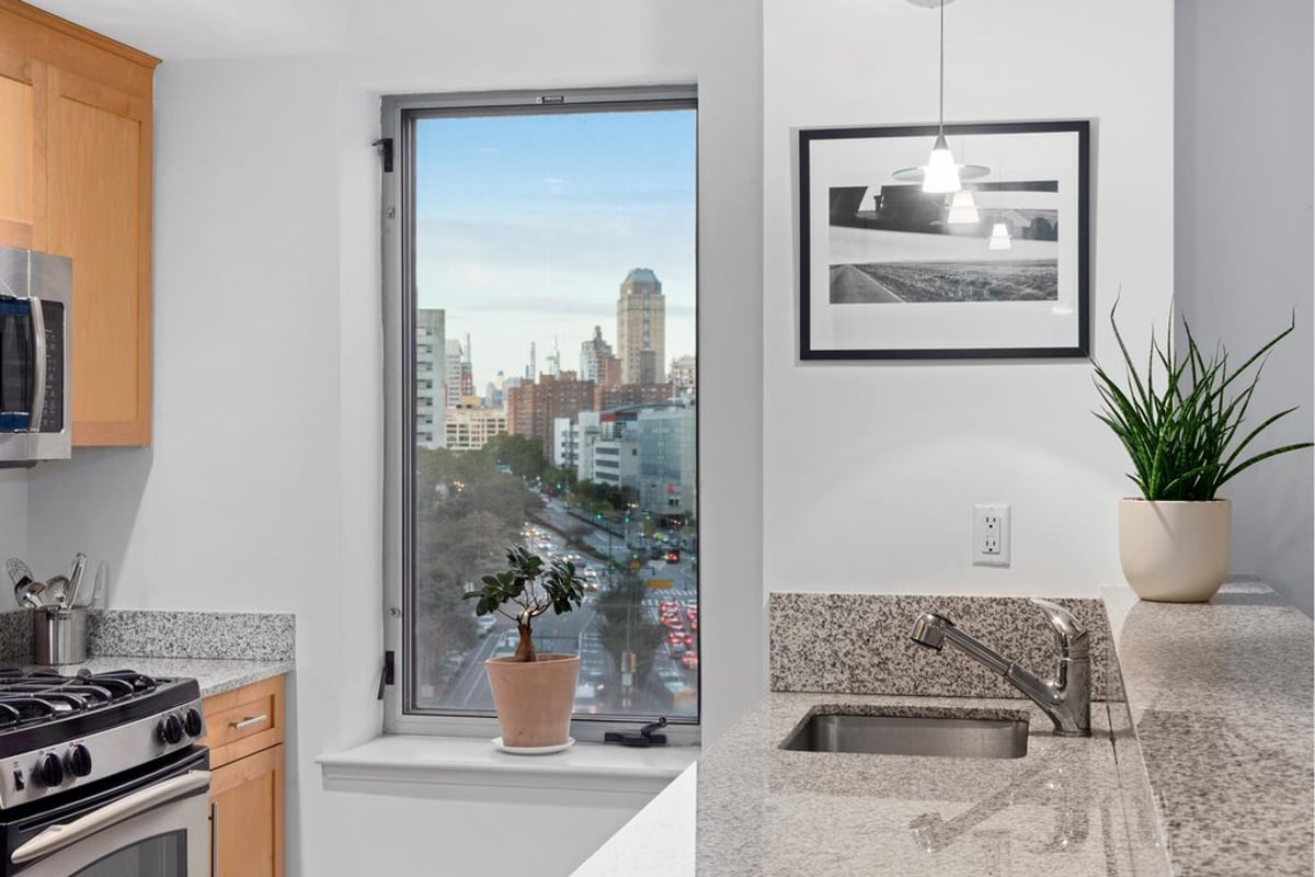 Photo for Boulevard East - 53 Boerum Place Condominium in Boerum Hill, Brooklyn