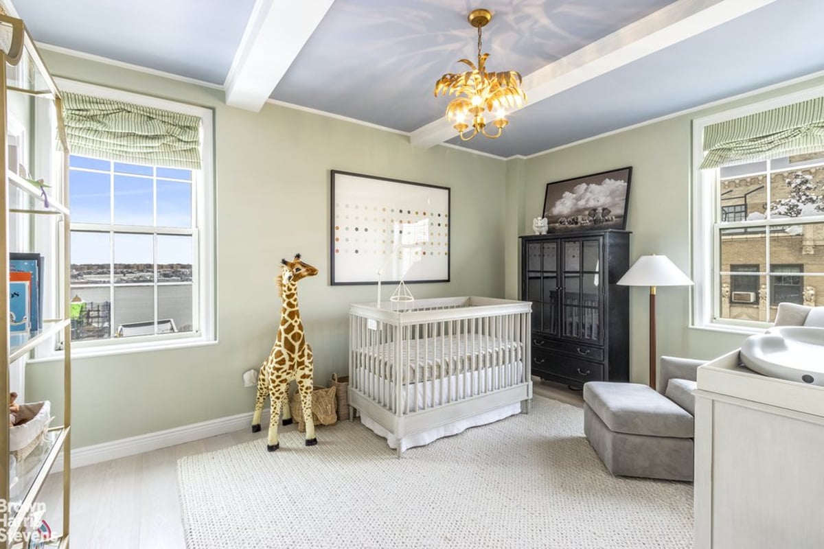 Photo for 677 West End Avenue - 677 West End Avenue Cooperative in Upper West Side, Manhattan