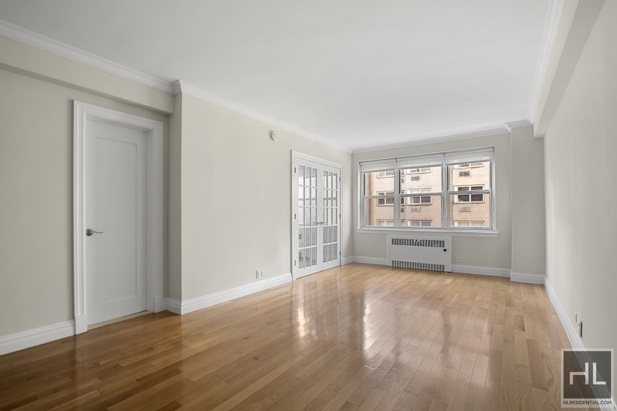 Photo for 41 PARK AVENUE - 41 Park Avenue Rental Building in Murray Hill, Manhattan