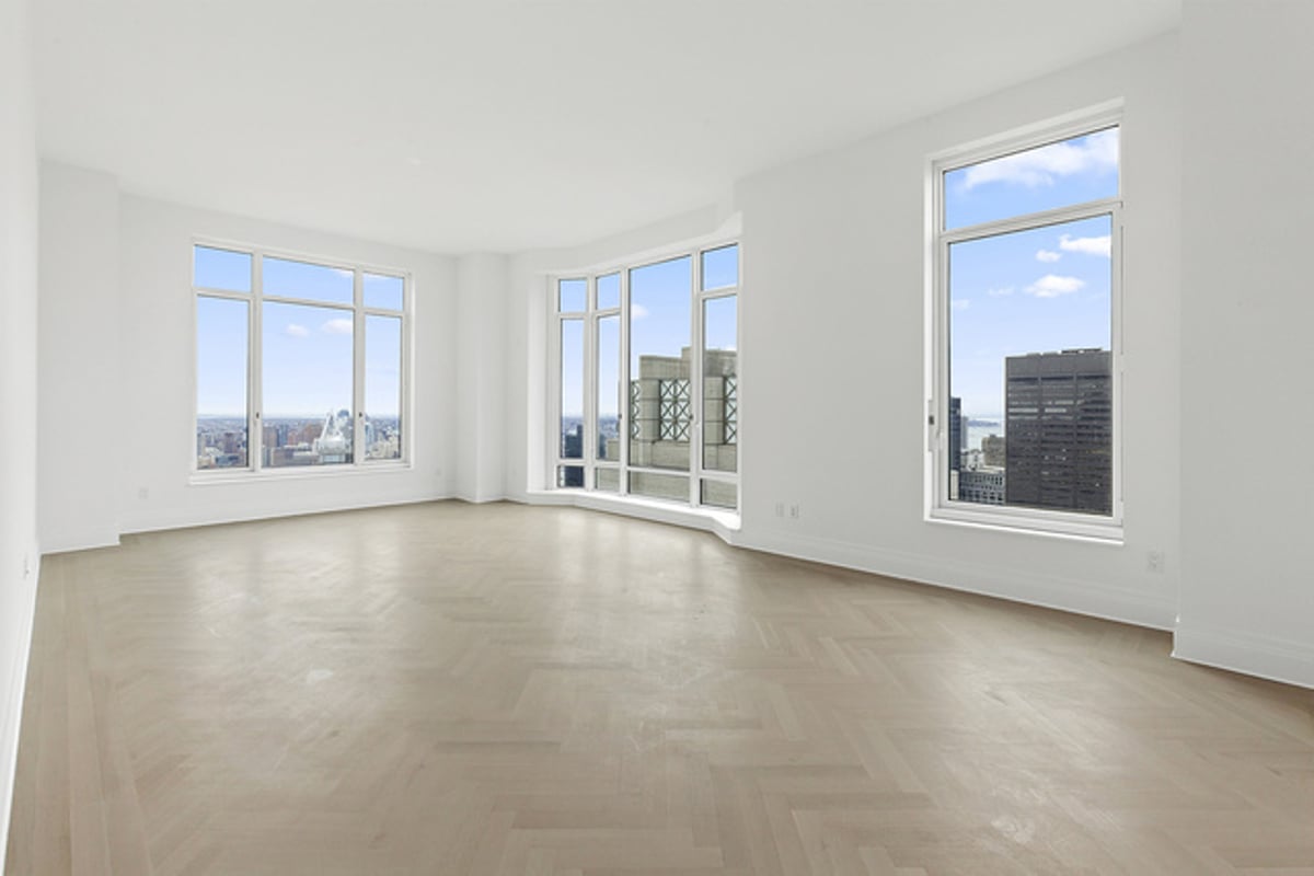 Photo for Four Seasons Private Residences - 30 Park Place Condominium in Tribeca, Manhattan