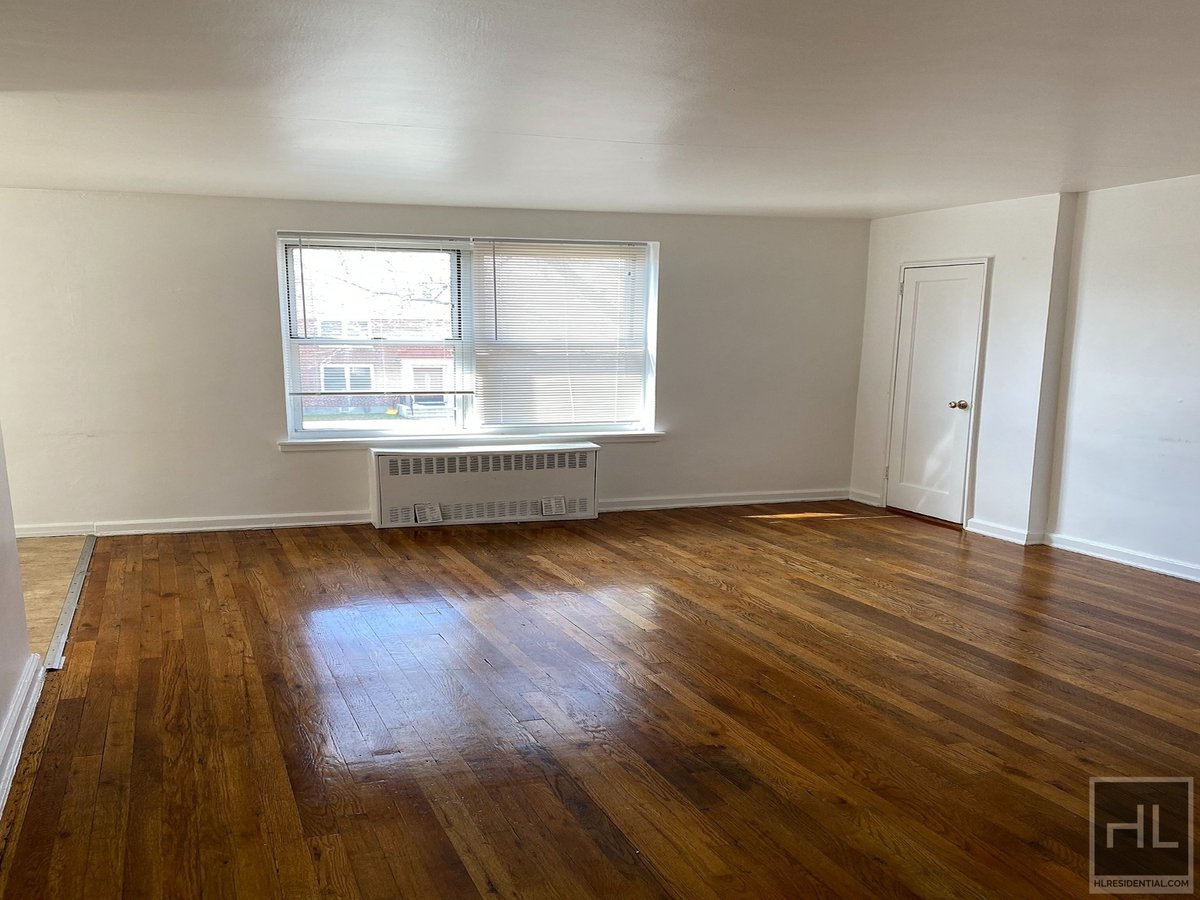 Nice Two Bedroom in Auburndale/Bayside NY Rental NYC Real Estate