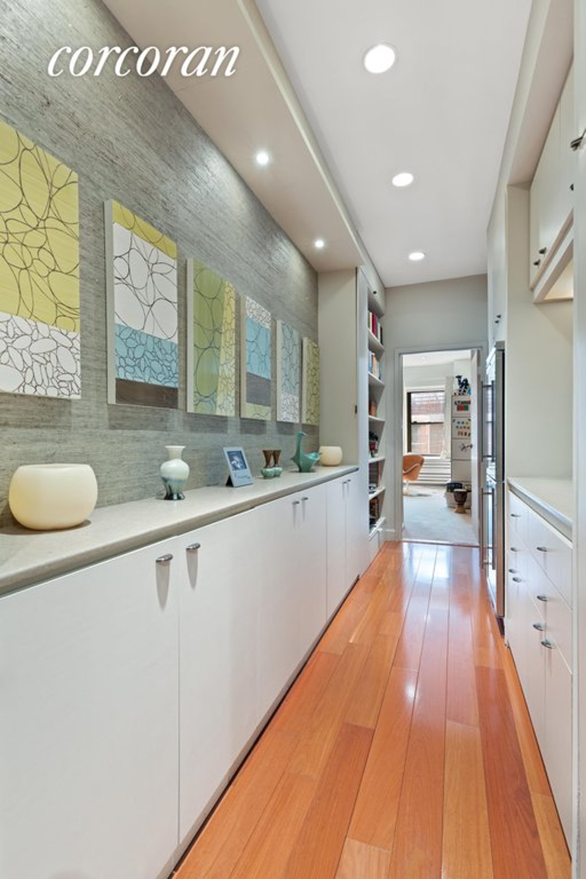 Photo for 250 WEST 27 STREET - 250 West 27th Street Cooperative in Chelsea, Manhattan