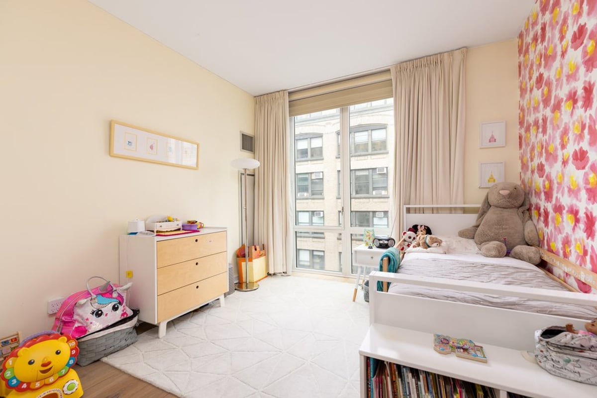 Photo for Chelsea House - 130 West 19th Street Condominium in Chelsea, Manhattan