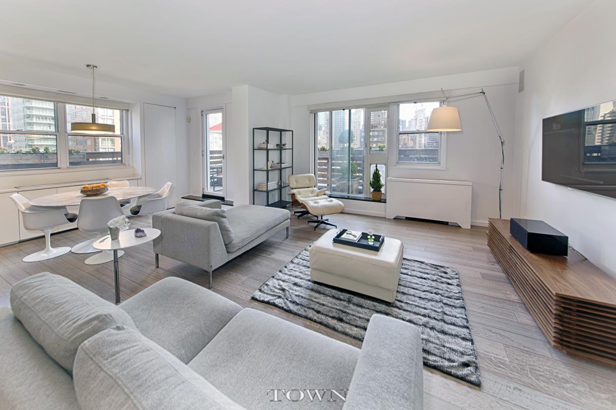 Photo for The Hawthorne - 211 East 53rd Street Condominium in Midtown East, Manhattan