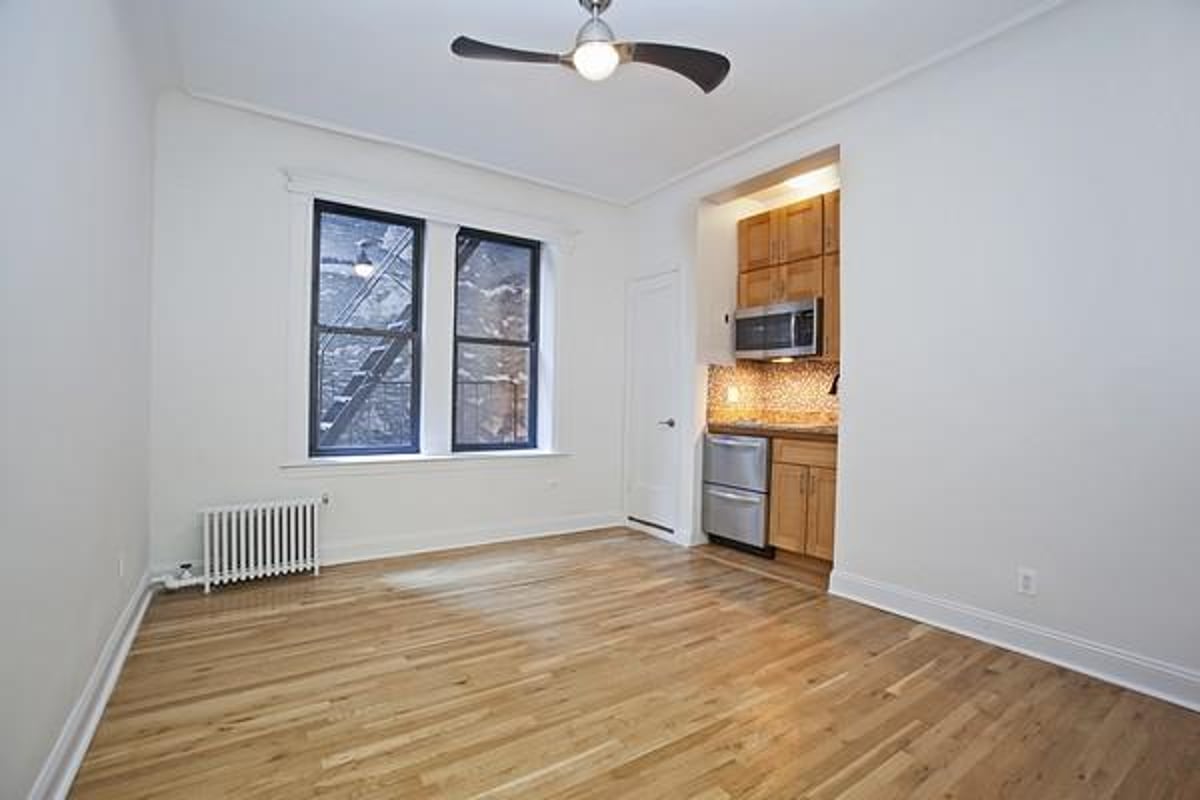 Photo for 105 East 15th Street - 105 East 15th Street Cooperative in Union Square, Manhattan