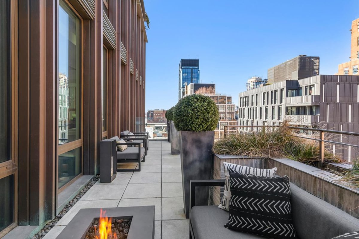 Photo for 345 Meatpacking - 345 West 14th Street Condominium in Meatpacking, Manhattan