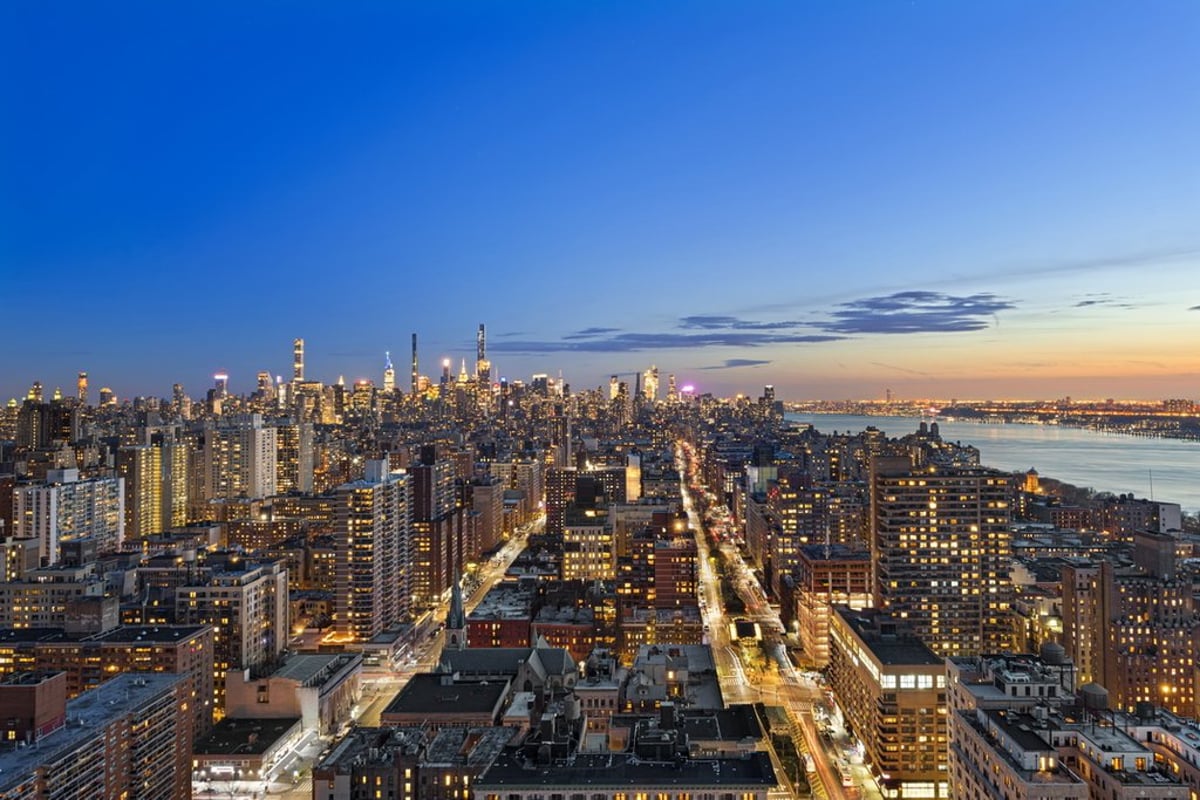 Photo for Ariel East - 2628 Broadway Condominium in Upper West Side, Manhattan