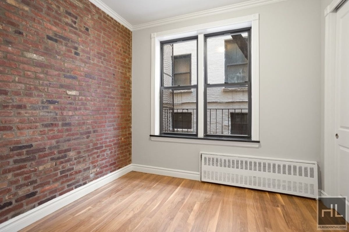 No Fee 2 Bed/1 Bath in Kips Bay Rental NYC Real Estate Brokerage