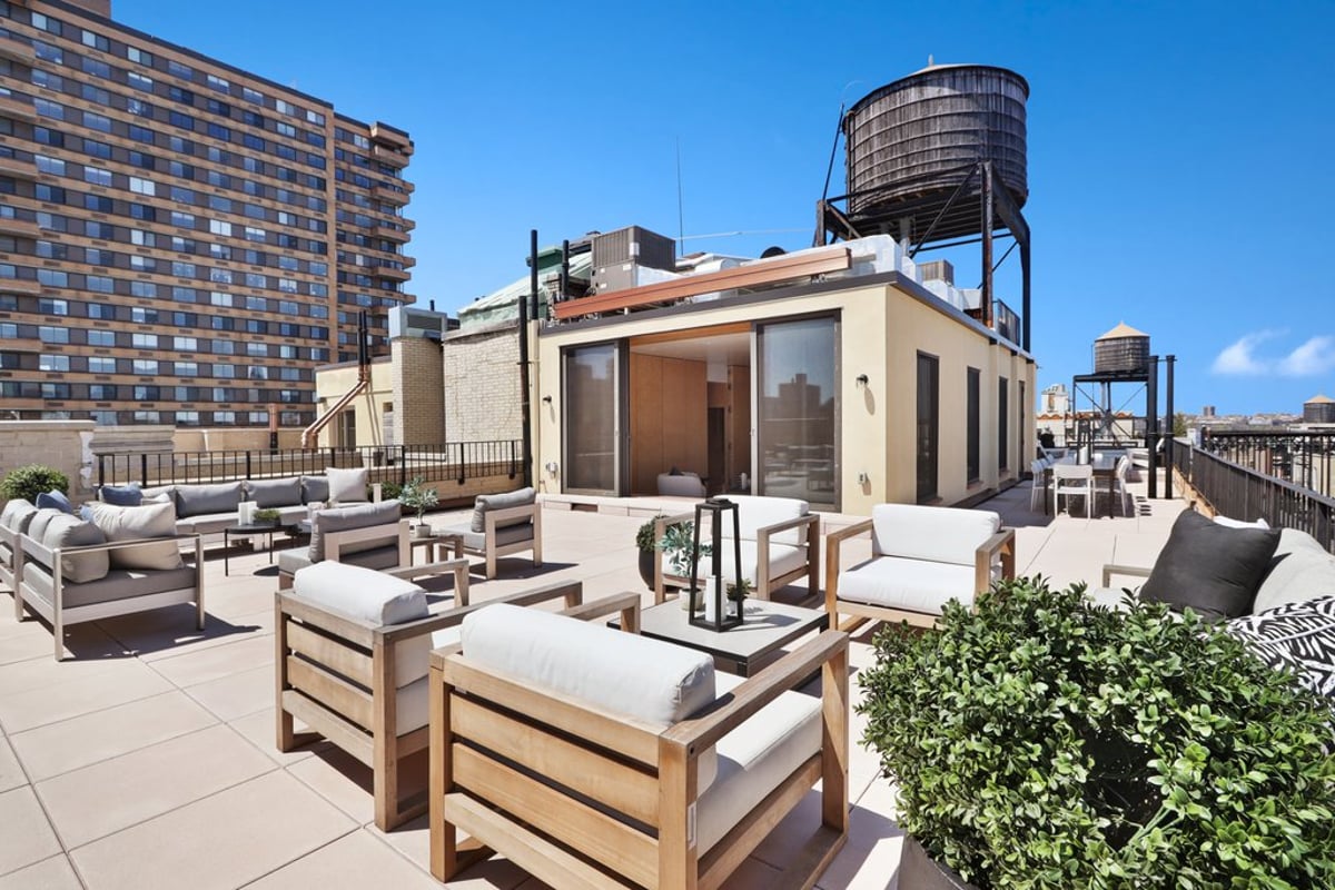 Photo for The Sabrina - 240 West 98th Street Condominium in Upper West Side, Manhattan