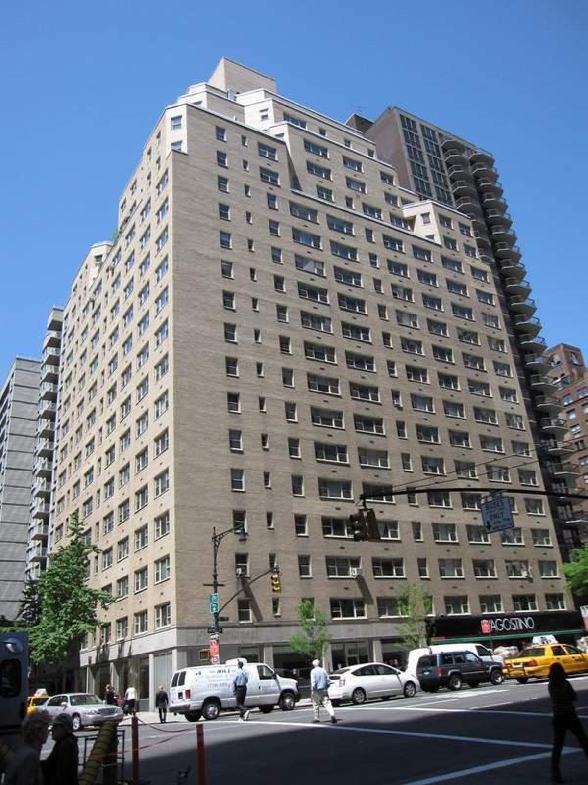 Photo for The Sutton East - 345 East 56th Street Condominium in Midtown East, Manhattan