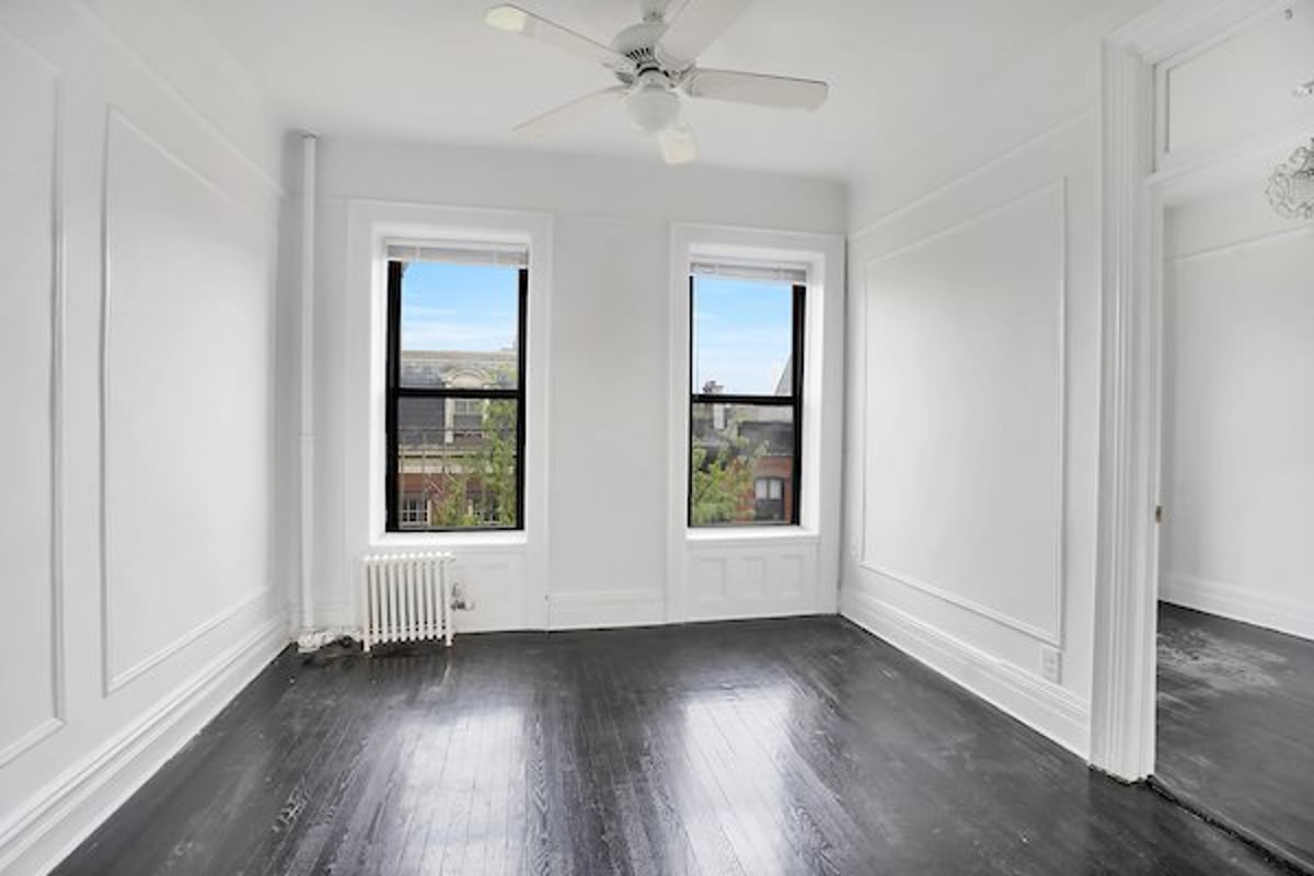 Photo for 227 West 11th Street - 227 West 11th Street Cooperative in West Village, Manhattan