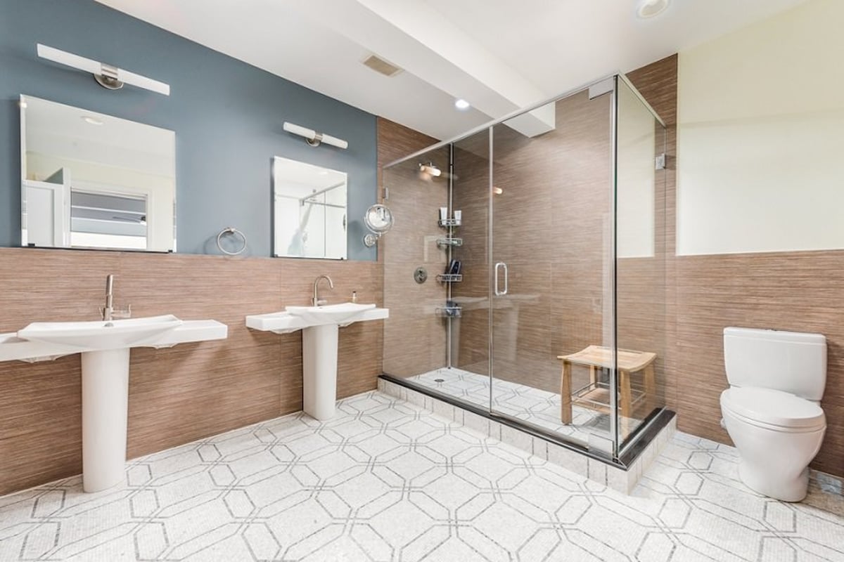 Photo for The Zipper - 5-33 48th Avenue Condominium in Long Island City, Queens