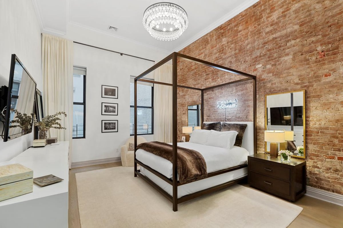 Photo for Tribeca Space - 25 Murray Street Condominium in Tribeca, Manhattan