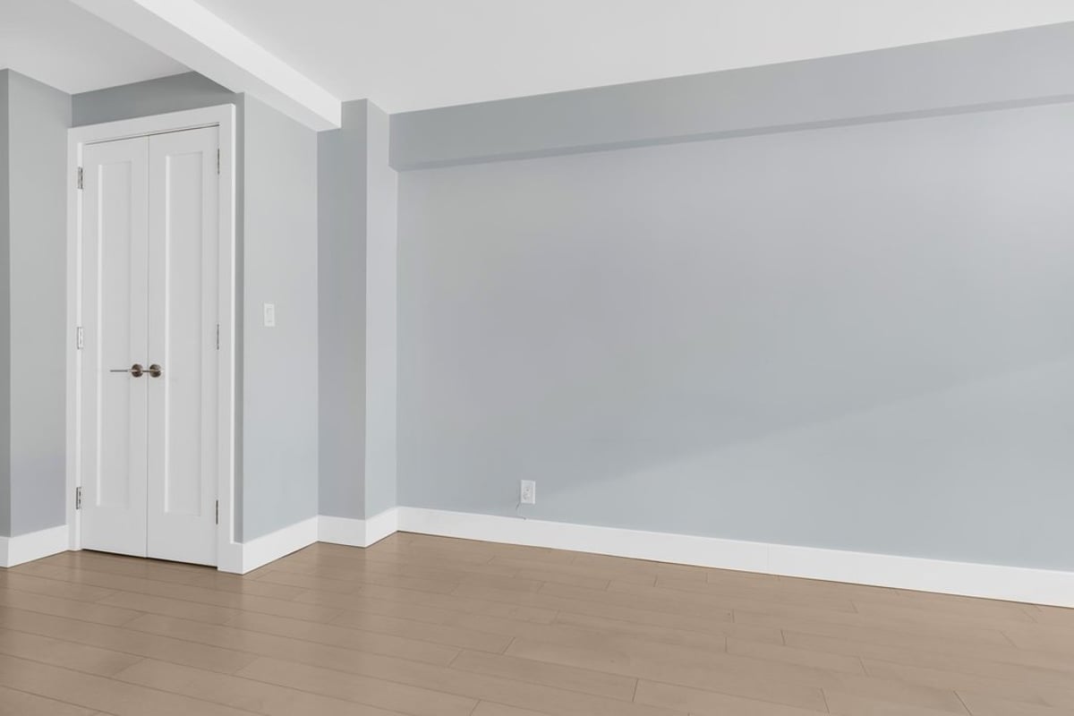 Photo for The Pearl - 400 East 66th Street Rental Building in Lenox Hill, Manhattan