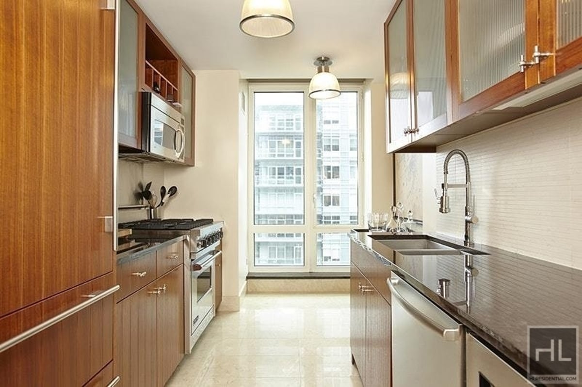 Photo for The Veneto - 250 East 53rd Street Condominium in Midtown East, Manhattan