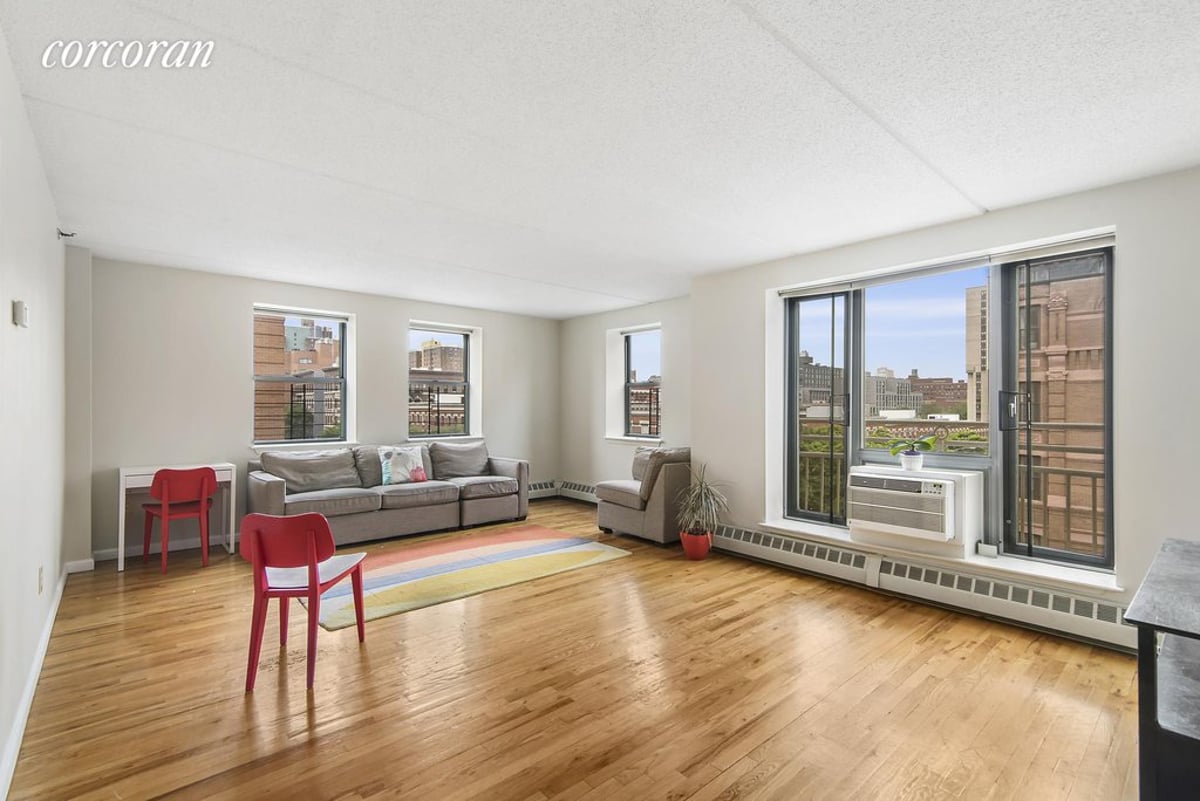 Photo for Madison Plaza - 1825 Madison Avenue Condominium in Central Harlem, Manhattan