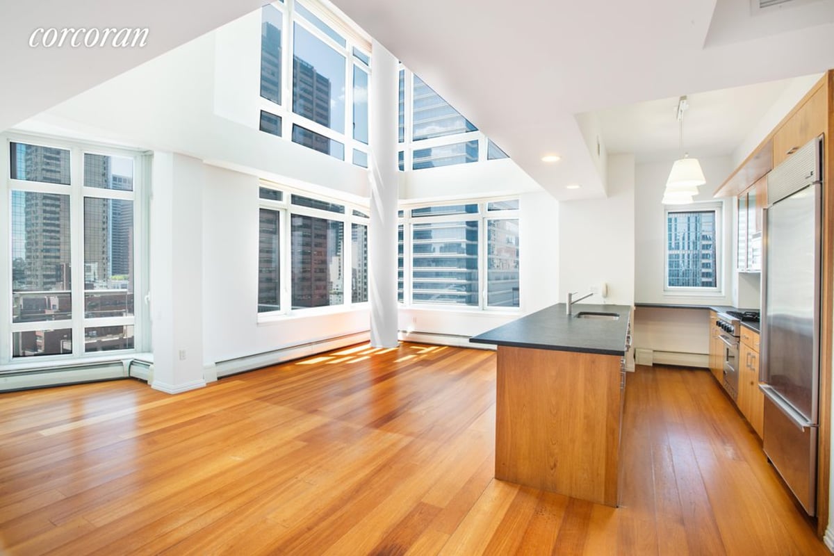 Photo for 205 East 59th Street - 205 East 59th Street Condominium in Upper East Side, Manhattan