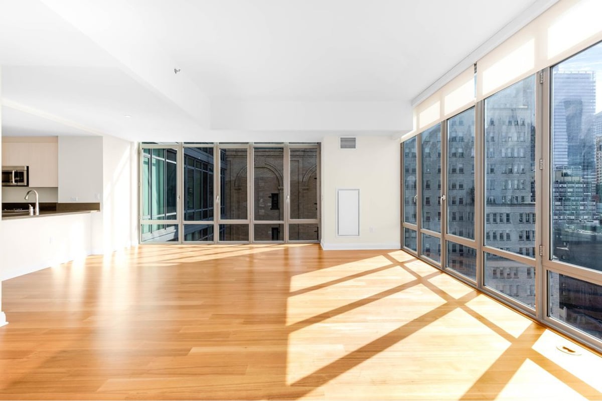 Photo for Reade57 - 57 Reade Street Condominium in Tribeca, Manhattan