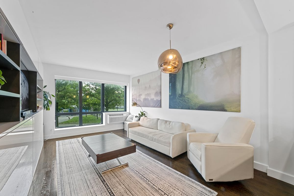 Photo for One Murray Park - 11-25 45th Avenue Condominium in Long Island City, Queens