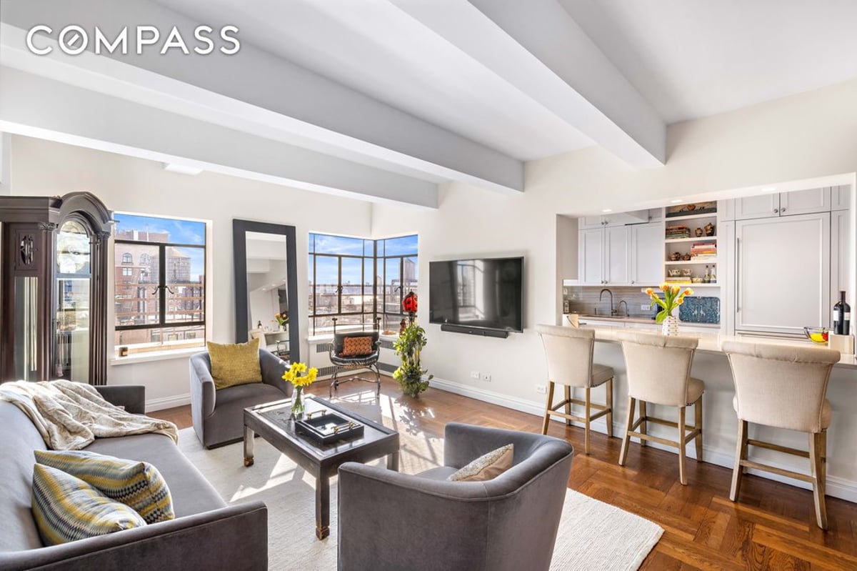 Photo for 565 West End Avenue - 565 West End Avenue Cooperative in Upper West Side, Manhattan