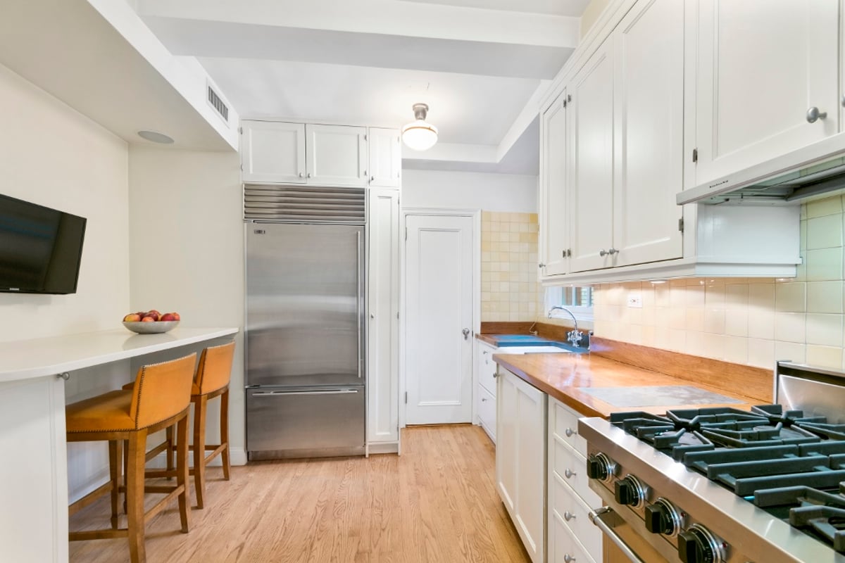 Photo for 40 5TH AVENUE - 40 5th Avenue Cooperative in Greenwich Village, Manhattan