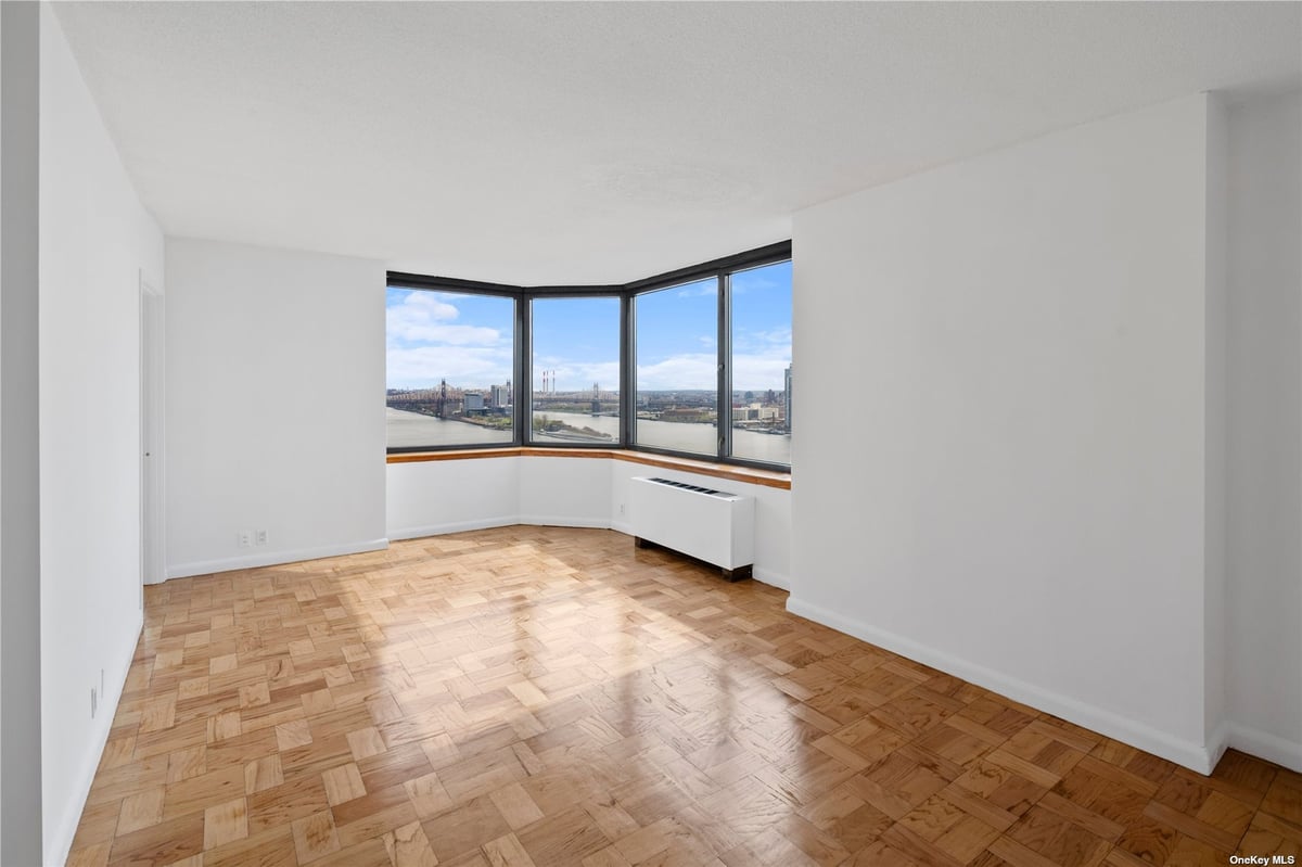 Photo for The Horizon - 415 East 37th Street Condominium in Midtown East, Manhattan