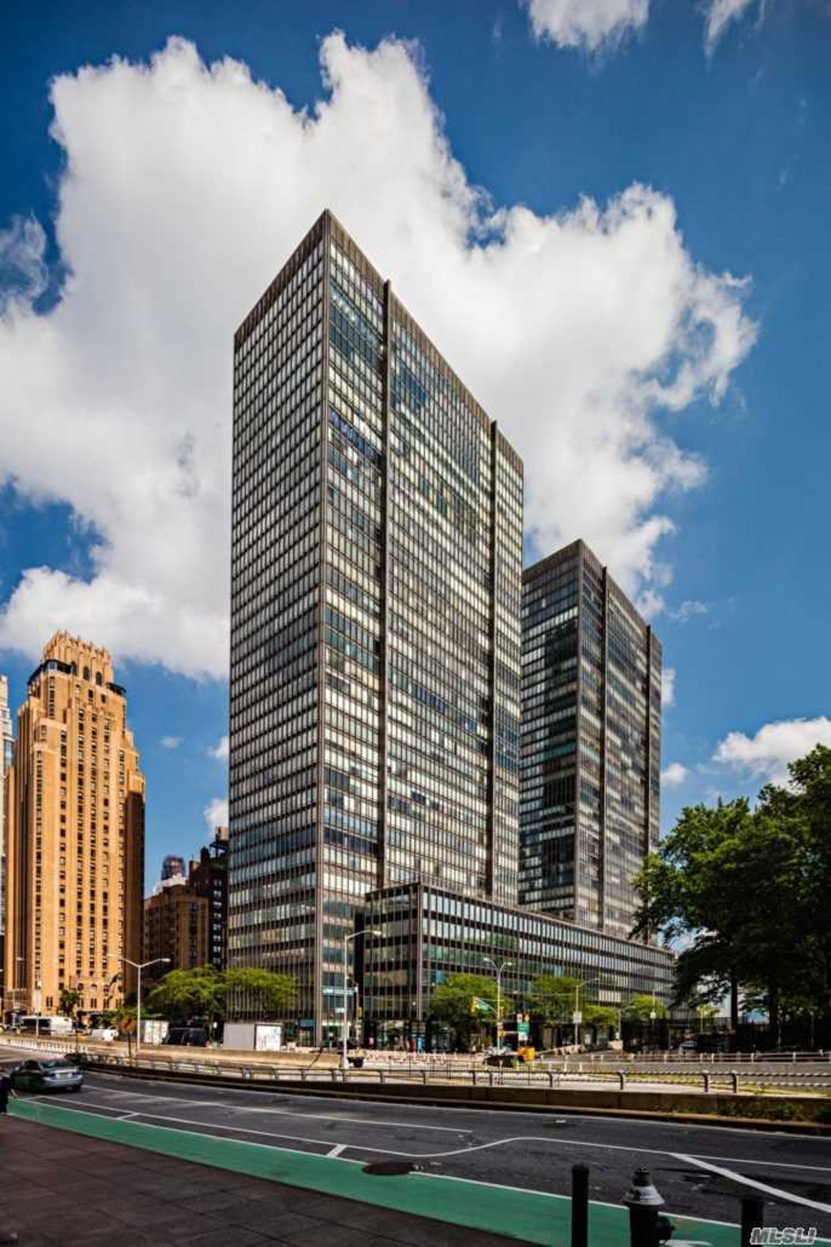 Photo for United Nations Plaza - 870 United Nations Plaza Cooperative in Midtown East, Manhattan