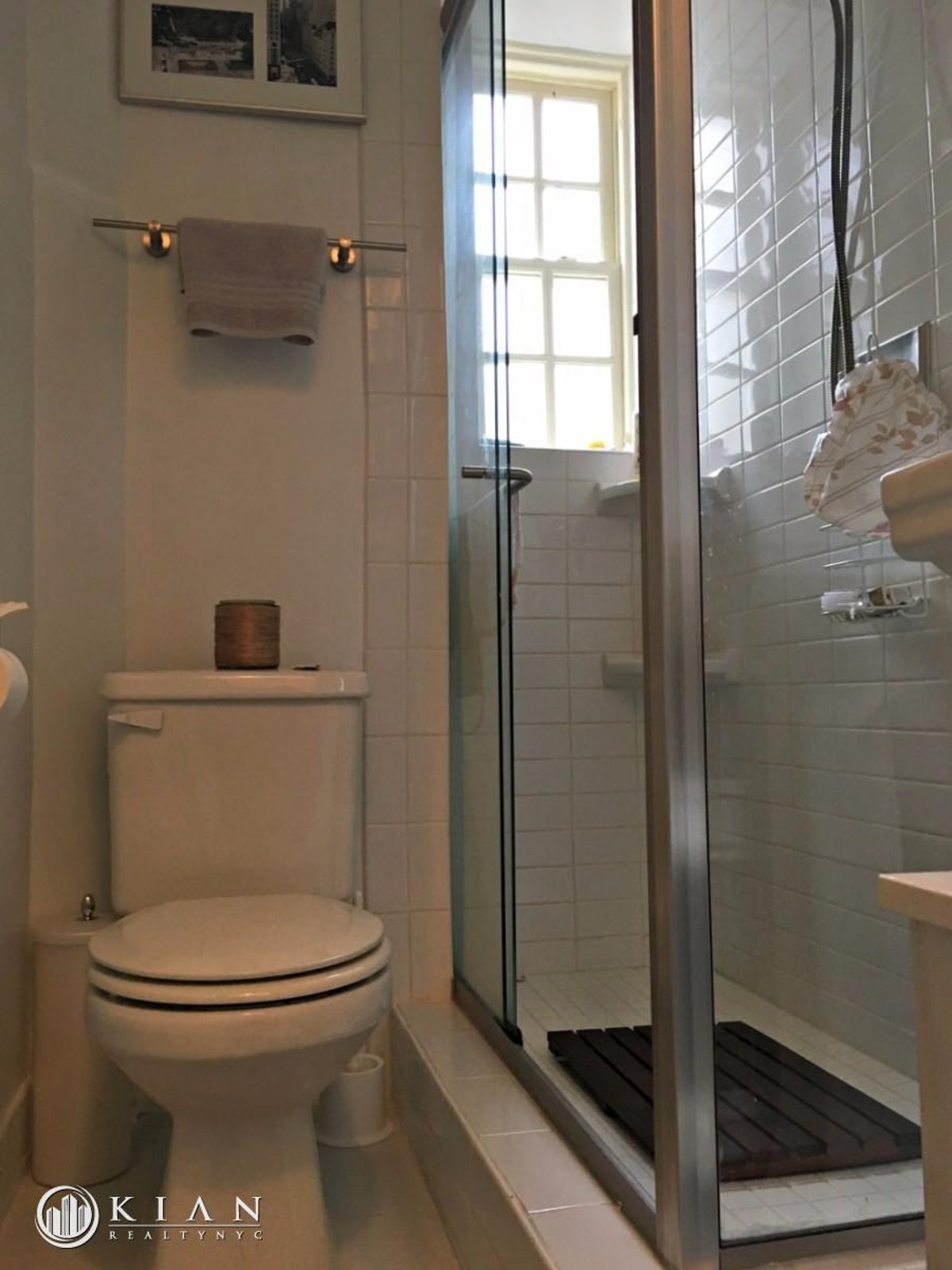 Photo for 509 EAST 77 STREET - 509 East 77th Street Cooperative in Upper East Side, Manhattan