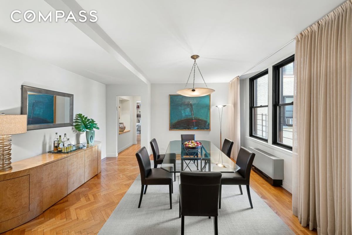 Photo for 1040 PARK AVENUE - 1040 Park Avenue Cooperative in Upper East Side, Manhattan