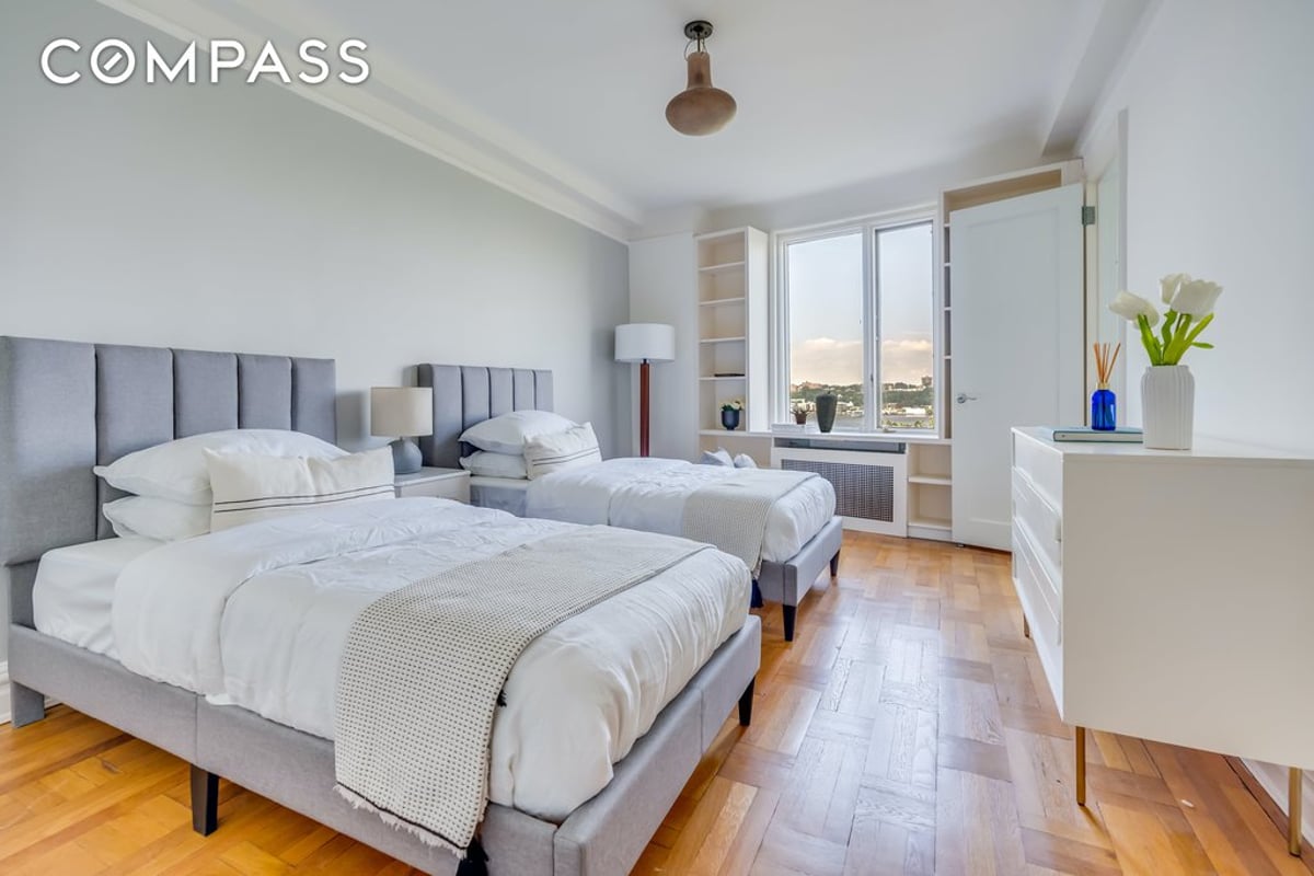 Photo for 285 Riverside Drive - 285 Riverside Drive Cooperative in Upper West Side, Manhattan