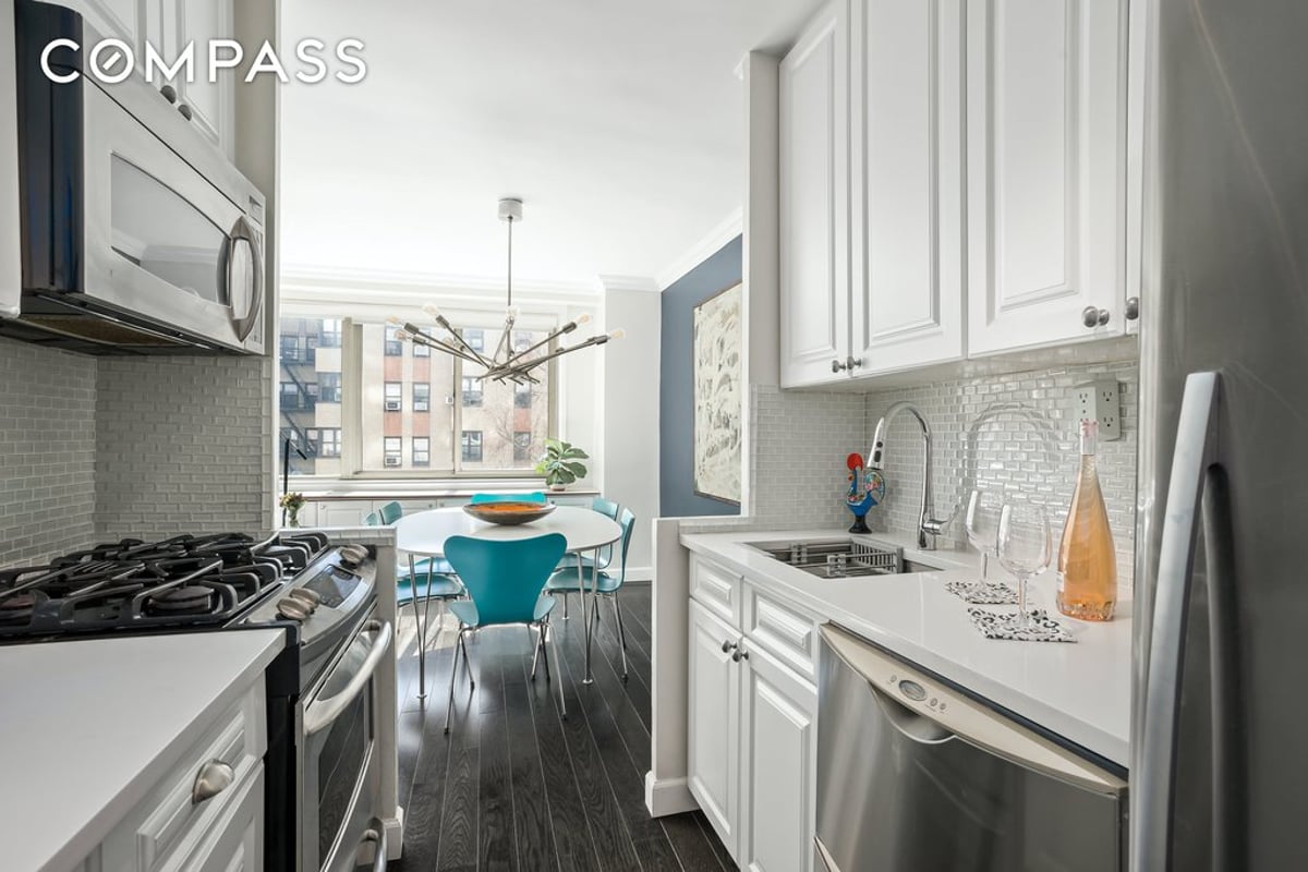 Photo for Fairmont Manor - 401 East 86th Street Cooperative in Upper East Side, Manhattan