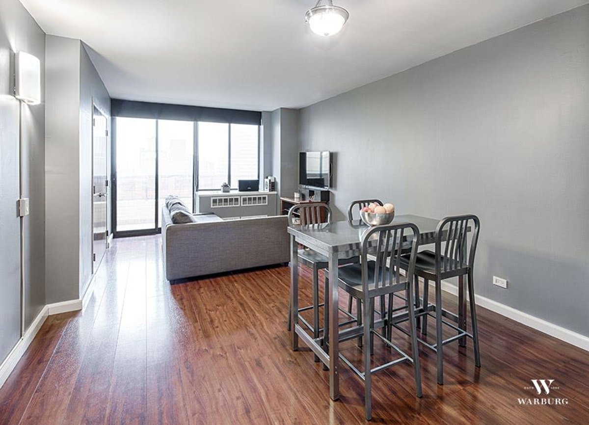 Photo for The Whitney - 311 East 38th Street Condominium in Midtown East, Manhattan